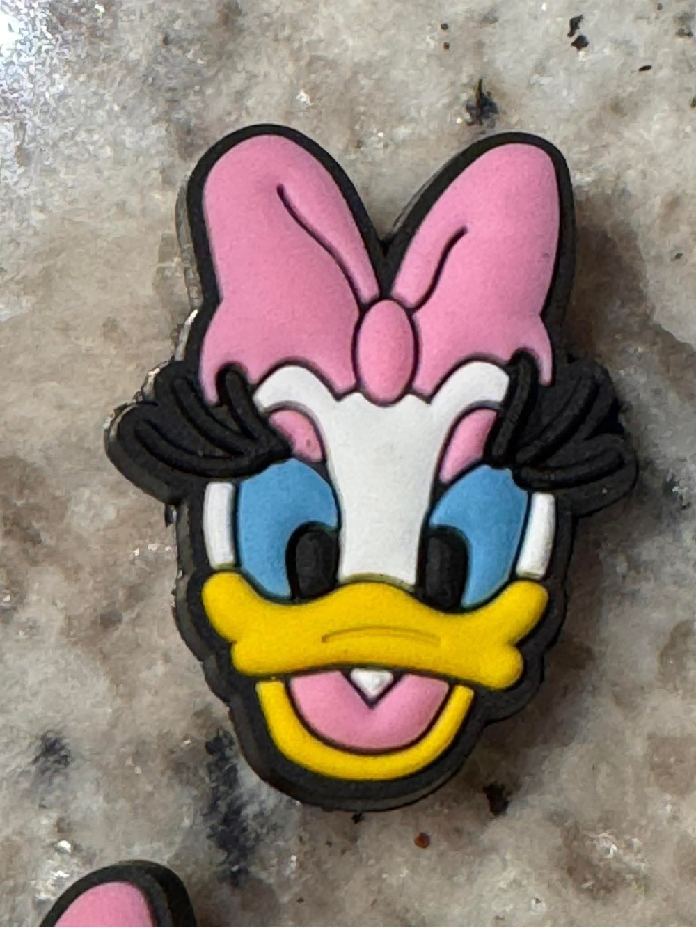 CROCS Daisy Duck Pink Blue Yellow Jibbitz Charm - OS